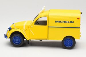 Citroen 2CV Fourgonnette Michelin Bibendum Norev 1:18 181502 Metall — Bild 3 von 6