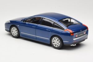 Citroen C6 Blau Bburago 1:18 18-12073 Metall — Bild 7 von 8