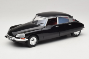Citroen DS Special Schwarz Dickie Solido 1:18 S1800708 Metall