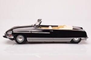Citroen DS 21 Palm Beach Schwarz Norev 1:18 181746 Metall — Bild 3 von 6
