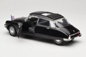 Citroen DS Presidentielle Grau Solido 1:18 8035 Metall — Bild 5 von 8