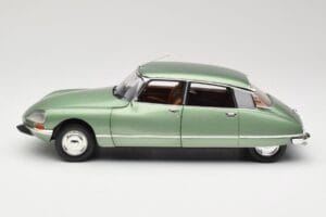 Citroen DS23 Pallas Grün Norev 1:18 181570 Metall — Bild 4 von 8
