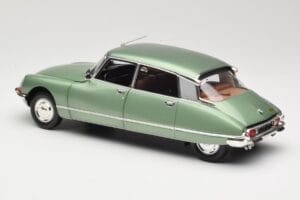 Citroen DS23 Pallas Grün Norev 1:18 181570 Metall — Bild 7 von 8