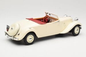 Citroen Traction Avant 11B Cabriolet Creme Norev 1:18 181440 Metall — Bild 2 von 6