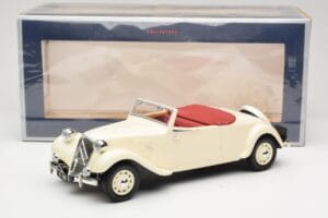 Citroen Traction Avant 11B Cabriolet Creme Norev 1:18 181440 Metall — Bild 6 von 6