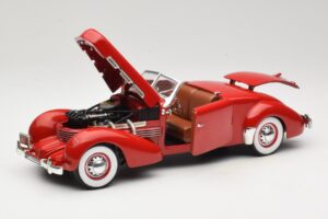 Cord 812 Cabriolet Rot American Muscle 1:18 32158 Metall — Bild 2 von 8