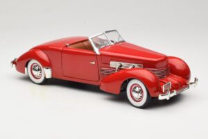 Cord 812 Cabriolet Rot American Muscle 1:18 32158 Metall — Bild 6 von 8