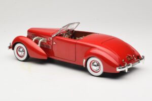 Cord 812 Cabriolet Rot American Muscle 1:18 32158 Metall — Bild 7 von 8