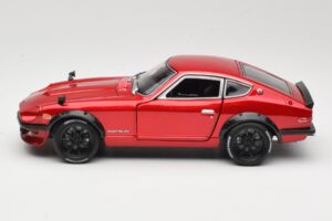 Datsun 240Z S30 Rot Maisto 1:18 32611 Metall — Bild 4 von 8