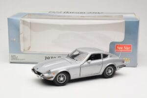 Datsun 240Z S30 Silber Sun Star 1:18 3503 Metall — Bild 8 von 8