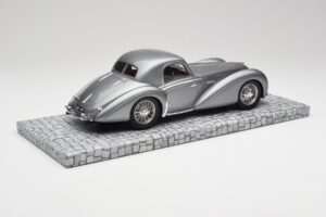 Delahaye Type 145 V12 Coupe Mullin Museum Minichamps 1:18 107116120 Metall — Bild 5 von 6