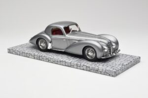 Delahaye Type 145 V12 Coupe Mullin Museum Minichamps 1:18 107116120 Metall — Bild 6 von 6