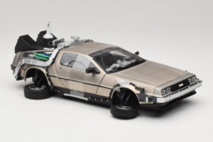 DeLorean DMC-12 Back to the Future Time Machine Sun Star 1:18 2710 Metall — Bild 4 von 6