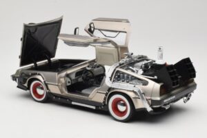 DeLorean DMC-12 Back to the Future Part III Sun Star 1:18 2712 Metall — Bild 5 von 8