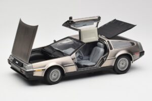 DeLorean DMC-12 LK Silber Sun Star 1:18 2701 Metall — Bild 2 von 8