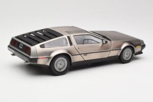 DeLorean DMC-12 LK Silber Sun Star 1:18 2701 Metall — Bild 3 von 8