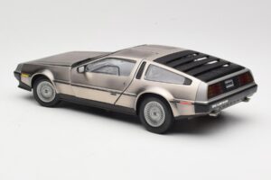 DeLorean DMC-12 LK Silber Sun Star 1:18 2701 Metall — Bild 7 von 8