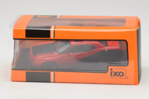 Dodge Challenger SRT8 Rot IXO 1:43 CLC597N Metall — Bild 4 von 4