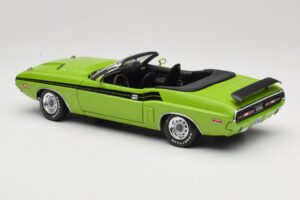 Dodge Challenger Cabriolet Grün Greenlight 1:18 12803-06G Metall — Bild 7 von 8