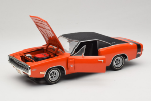 Dodge Charger R/T Orange & Schwarz American Muscle 1:18 39314 Metall — Bild 2 von 8