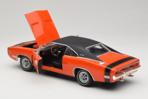 Dodge Charger R/T Orange & Schwarz American Muscle 1:18 39314 Metall — Bild 5 von 8