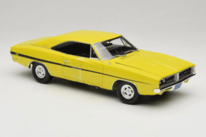 Dodge Charger R/T Gelb Dirty Mary Crazy Larry Auto World 1:18 AWSS101/06 Metall — Bild 6 von 8