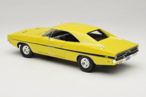 Dodge Charger R/T Gelb Dirty Mary Crazy Larry Auto World 1:18 AWSS101/06 Metall — Bild 7 von 8