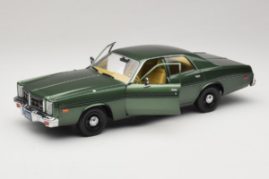 Dodge Monaco Grün Hunter GreenLight 1:18 19045 Metall — Bild 2 von 8