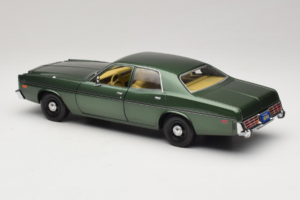 Dodge Monaco Grün Hunter GreenLight 1:18 19045 Metall — Bild 7 von 8