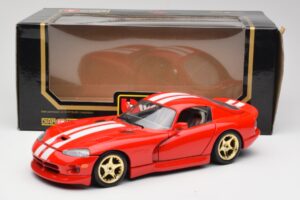 Dodge Viper GTS Rot Bburago 1:18 3075 Metall — Bild 8 von 8