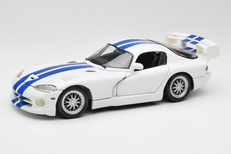 Dodge Viper GTS-R GT2 Weiß 1997 Maisto 1:18 50316 Metall