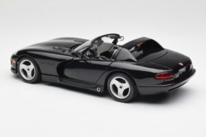 Dodge Viper RT/10 Schwarz Bburago 1:18 3065 Metall — Bild 7 von 8