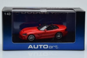 Dodge Viper SRT-10 Rot AUTOart 1:43 51701 Metall — Bild 4 von 4