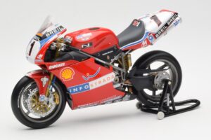 Ducati 998R WSB #1 T. Bayliss Ducati Infostrada 2002 Minichamps 1:12 122021201 Metall — Bild 2 von 6