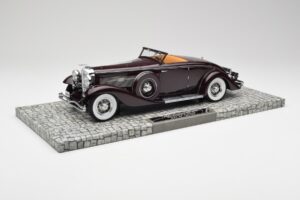 Duesenberg SJN Convertible Coupe Burgund Minichamps 1:18 107150331 Metall