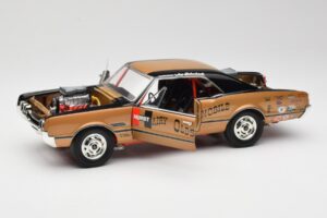 Oldsmobile 442 Hurst Hairy Olds Twin-Engine 4WD 1966 Highway 61 1:18 50089 Metall — Bild 2 von 8
