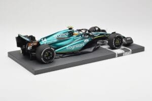 Aston Martin AMR23 #14 F. Alonso 3rd Place Saudi Arabian GP 2023 Minichamps 1:18 117230214 Metall — Bild 3 von 7