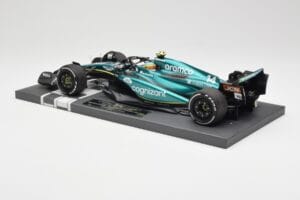 Aston Martin AMR23 #14 F. Alonso 3rd Place Saudi Arabian GP 2023 Minichamps 1:18 117230214 Metall — Bild 5 von 7