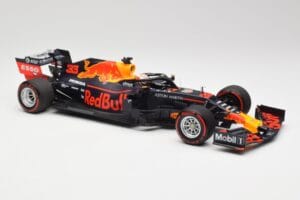Aston Martin Red Bull Racing RB15 #33 M. Verstappen F1 2019 Minichamps 1:18 110190033 Metall — Bild 4 von 7