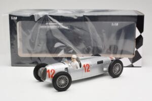 Auto Union Type C #12 H. Stuck Hungarian GP Budapest 1936 Minichamps 1:18 155361012 Metall — Bild 6 von 6