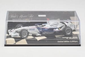 BMW Sauber F1.08 #5 N. Heidfeld Showcar 2008 Minichamps 1:43 400080083 Metall — Bild 5 von 5