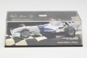 BMW Sauber F1.06 #16 N. Heidfeld F1 2006 Minichamps 1:43 400060086 Metall — Bild 4 von 5