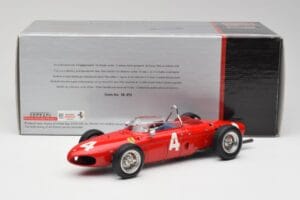 Ferrari 156 Sharknose P. Hill / W. von Trips Belgian GP 1961 CMC 1:18 M-070 Metall — Bild 6 von 6