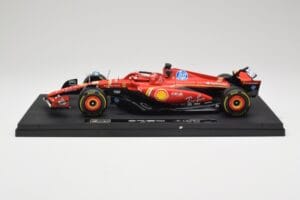 Ferrari SF-24 #16 C. Leclerc Emilia Romagna Grand Prix 2024 Bburago 1:18 18-16821-L-IMOLA-SHOWCASE Metall — Bild 3 von 7