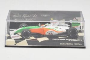 Force India Mercedes VJM02 #21 G. Fisichella Showcar 2009 Minichamps 1:43 400090091 Metall — Bild 5 von 5