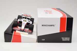 Haas VF-22 #47 M. Schumacher Bahrain GP 2022 Minichamps 1:18 147220147 Metall — Bild 6 von 7