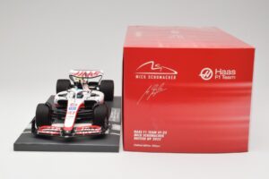 Haas VF-22 #47 M. Schumacher British GP 2022 Minichamps 1:18 117221047 Resin — Bild 6 von 7