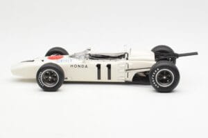 Honda RA272 #11 R. Ginther Mexican Grand Prix 1965 AUTOart 1:18 86597 Metall — Bild 4 von 8