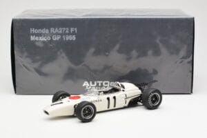 Honda RA272 #11 R. Ginther Mexican Grand Prix 1965 AUTOart 1:18 86597 Metall — Bild 8 von 8