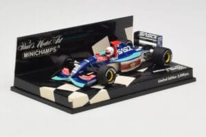 Jordan Hart 192 #32 S. Modena Race Car 1992 Minichamps 1:43 400920032 Metall — Bild 2 von 5